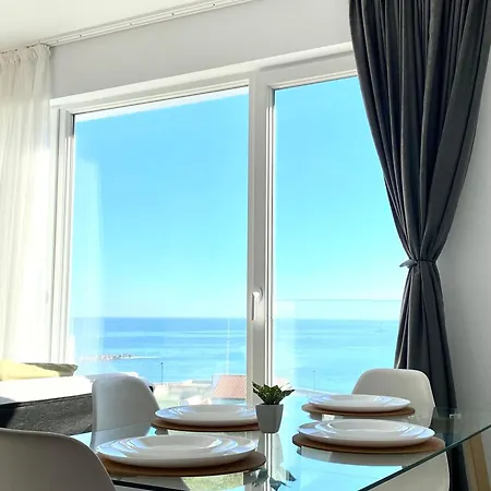 Lamarosa -las Playas Apartment Burela