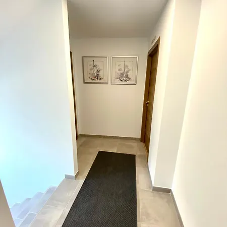 Apartment Lamarosa -las Playas *